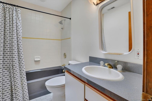 89 E St, Morris, CT 06763 - bathroom featuring toilet, vanity, shower / bath combination with curtain, and tile patterned floors