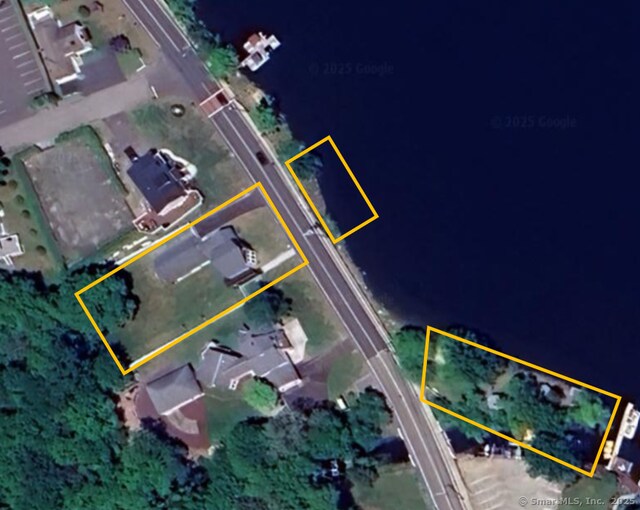 75 N Main St, East Hampton, CT 06424 - map / location featuring property parcel outlined