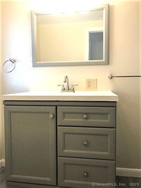 14 Court St, West Haven, CT 06516 - bathroom featuring vanity