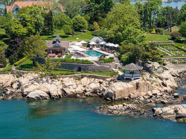 Rogers Is, Branford, CT 06405 - view from above of property with a pool area