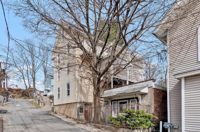 36 Gilbert St, Waterbury, CT 06702 - exterior space