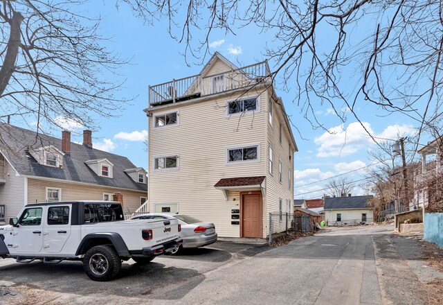 36 Gilbert St, Waterbury, CT 06702 - view of front of property with fence