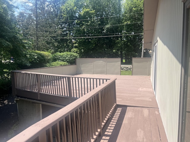 12 Fox Rd, Trumbull, CT 06611 - view of wooden deck
