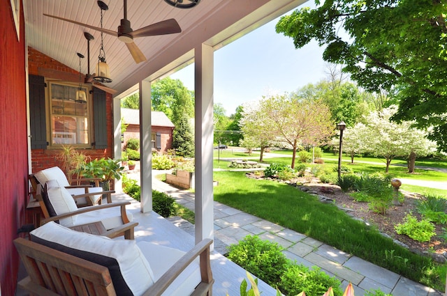 794 Main St, Somers, CT 06071 - covered porch featuring ceiling fan