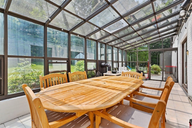 5 Tall Oaks Rd, Wilton, CT 06897 - sunroom / solarium featuring outdoor dining space and vaulted ceiling