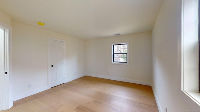 101 Parade Hill Rd, New Canaan, CT 06840 - unfurnished room with light wood-style flooring, baseboards, and visible vents