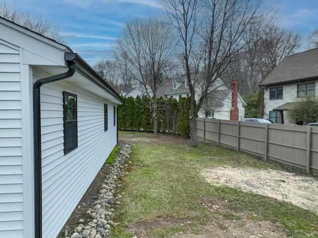 101 Parade Hill Rd, New Canaan, CT 06840 - view of yard with fence