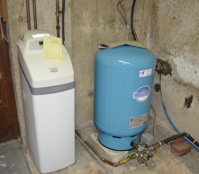 view of utility room