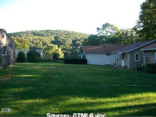 203 Lee Farm Dr, Southbury, CT 06488 - photo 5