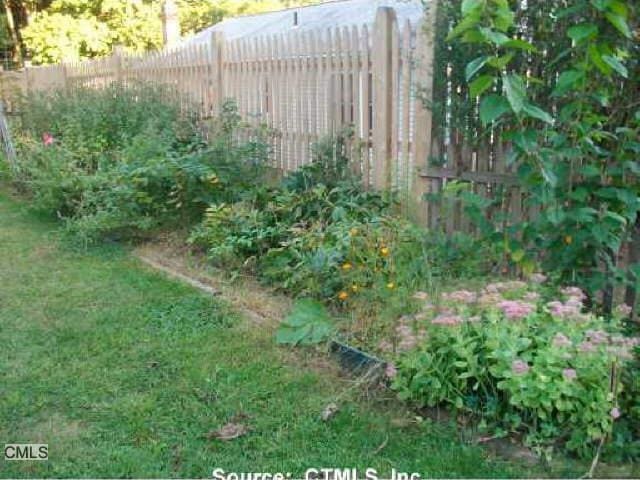 203 Lee Farm Dr, Southbury, CT 06488 - photo 7