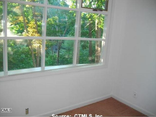 203 Lee Farm Dr, Southbury, CT 06488 - photo 13