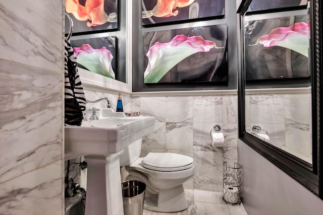 77 Eastfield Rd, Waterbury, CT 06708 - half bath with toilet and tile walls
