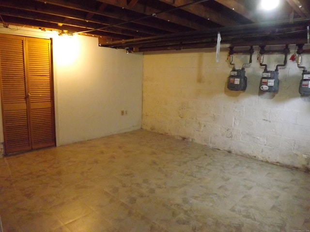 view of unfinished basement