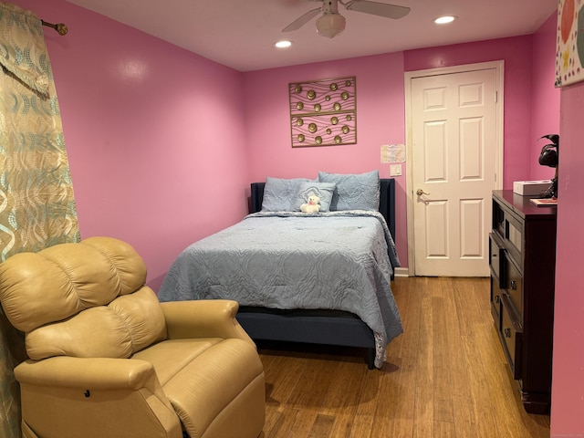 1314 Huntington Rd, Stratford, CT 06614 - bedroom with recessed lighting, light wood-type flooring, and ceiling fan