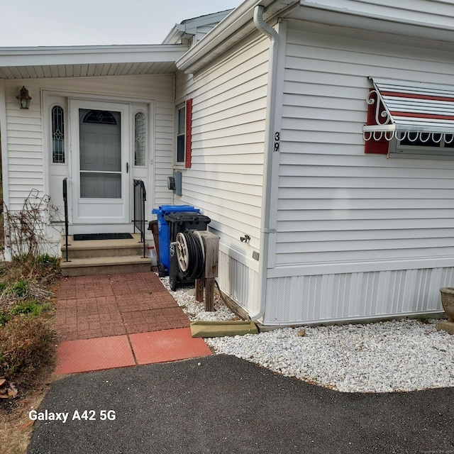 39 Old Wood Rd, Mansfield, CT 06268 - view of doorway to property
