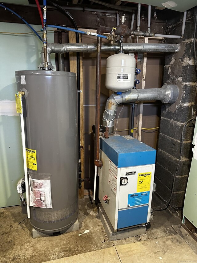 384 Sylvan Ave, Waterbury, CT 06706 - utility room featuring gas water heater