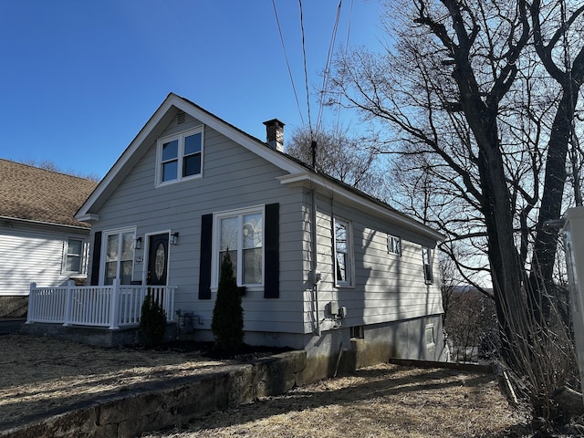 384 Sylvan Ave, Waterbury, CT 06706 - bungalow with a chimney