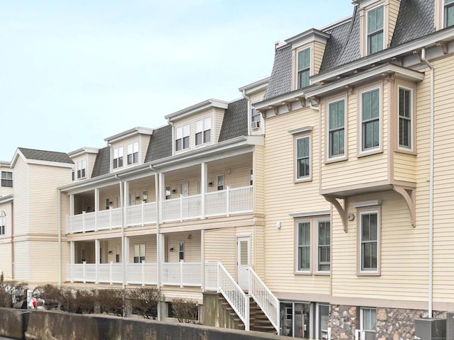 49 Glenbrook Rd Apt 209, Stamford, CT 06902 - view of building exterior