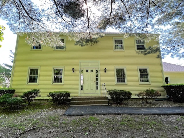 view of front facade