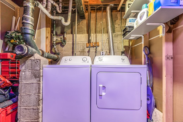 161 Boswell St, Stratford, CT 06615 - laundry room with washer and dryer and laundry area