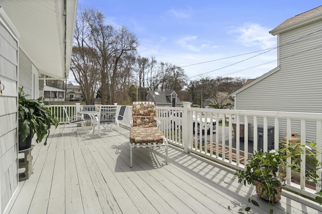 33 Cottage Ln, East Lyme, CT 06357 - deck featuring outdoor dining space