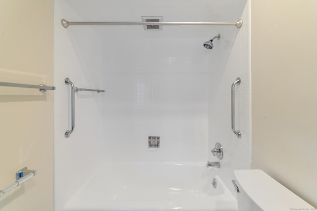 231 Heritage Vlg Unit C, Southbury, CT 06488 - bathroom featuring toilet and bathtub / shower combination