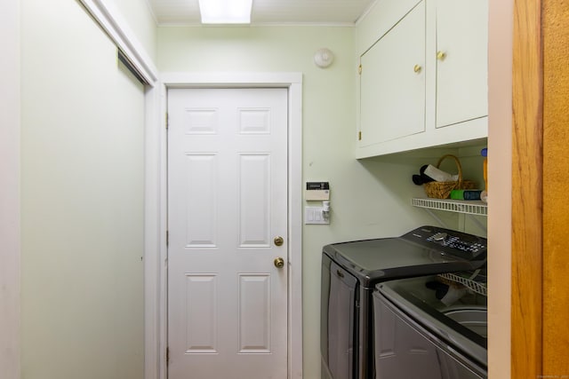 259 Weatherly Trl, Guilford, CT 06437 - clothes washing area with separate washer and dryer, cabinet space, and crown molding