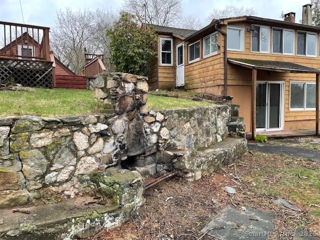 24 Echo Point Rd, Guilford, CT 06437 - view of yard