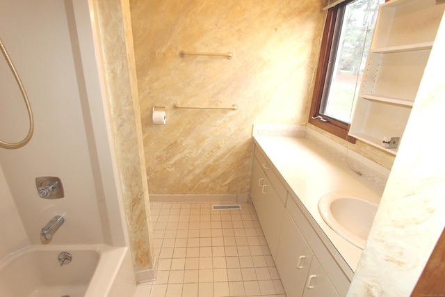 112 Paugassett Ln Unit 112, Shelton, CT 06484 - bathroom featuring tile patterned floors, shower / bathtub combination with curtain, and vanity