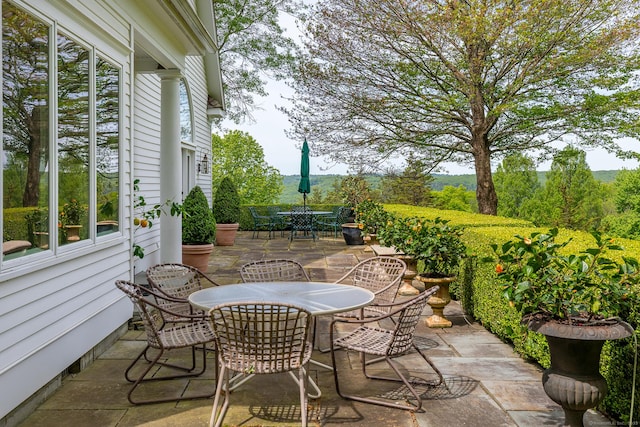 8 Bayberry Hl, Roxbury, CT 06783 - view of patio / terrace featuring outdoor dining area