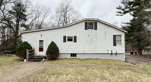 44 Red Bridge Rd, Thompson, CT 06255 - view of side of home featuring a lawn