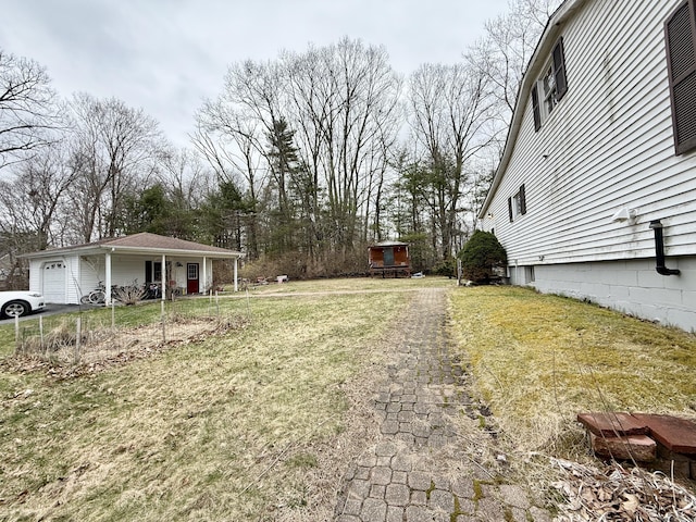 44 Red Bridge Rd, Thompson, CT 06255 - view of grassy yard
