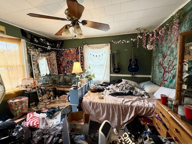 44 Red Bridge Rd, Thompson, CT 06255 - bedroom with a ceiling fan