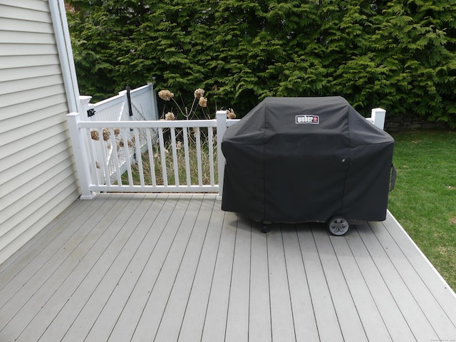 90 Bentwood Rd, West Hartford, CT 06107 - wooden terrace with a grill