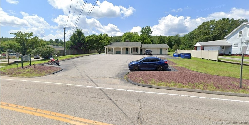 91 River Rd, Lisbon, CT 06351