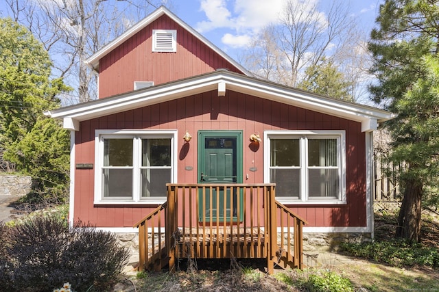 200 New Canaan Ave, Norwalk, CT 06850 - view of bungalow-style house