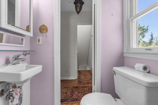 200 New Canaan Ave, Norwalk, CT 06850 - bathroom with toilet and a sink
