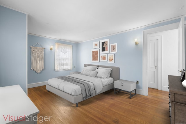 90 Culloden Rd, Stamford, CT 06902 - bedroom featuring wood finished floors, baseboards, and ornamental molding