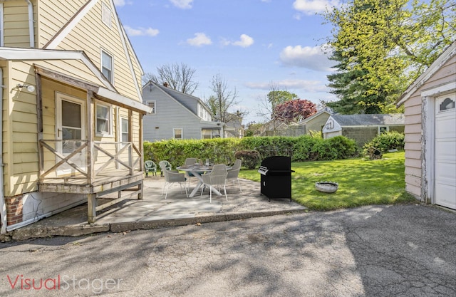 90 Culloden Rd, Stamford, CT 06902 - view of patio / terrace featuring grilling area