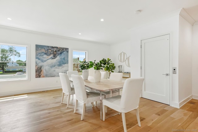345 Reef Rd Unit B6, Fairfield, CT 06824 - dining room featuring light wood finished floors and recessed lighting