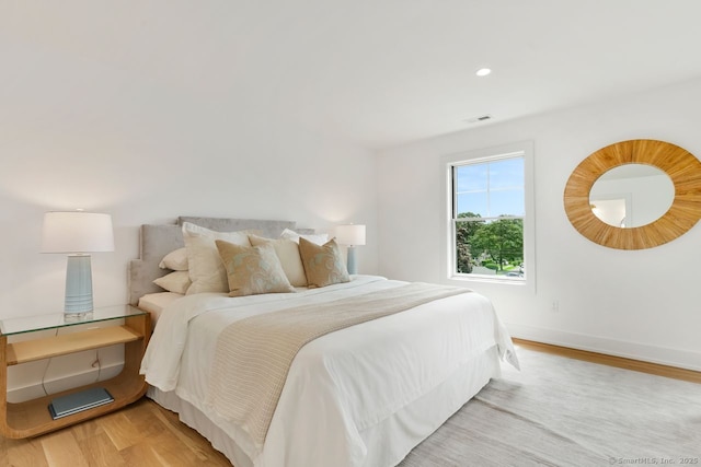 345 Reef Rd Unit B6, Fairfield, CT 06824 - bedroom featuring light wood-style flooring and recessed lighting