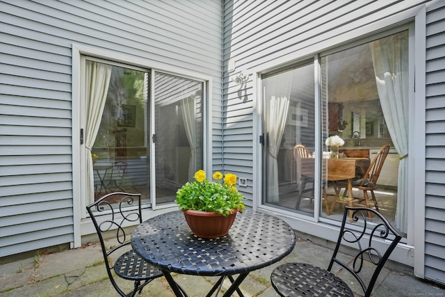 37 Wilton Crst, Wilton, CT 06897 - view of patio
