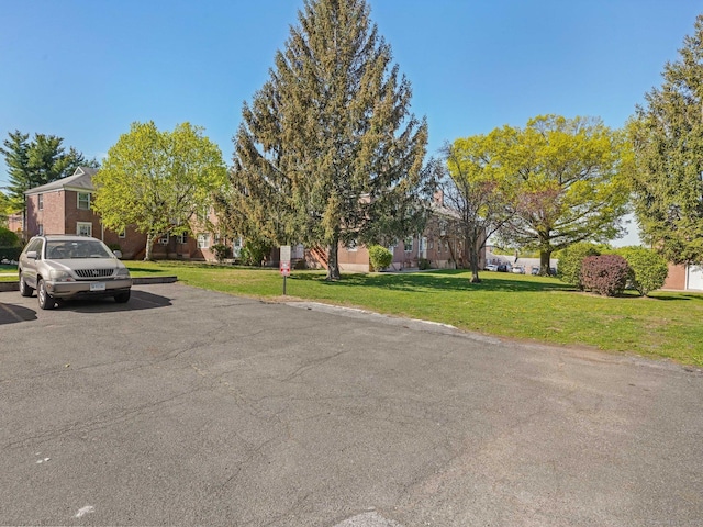 view of street featuring a residential view