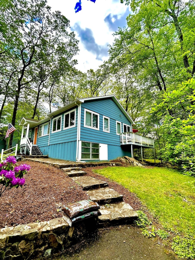 18 Paul St, Danbury, CT 06810 - view of home's exterior