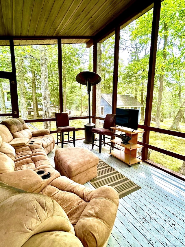 18 Paul St, Danbury, CT 06810 - sunroom / solarium with healthy amount of natural light