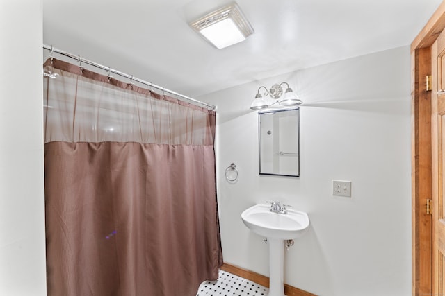 11 Glen Rd, Newtown, CT 06482 - full bathroom featuring baseboards and a shower with curtain
