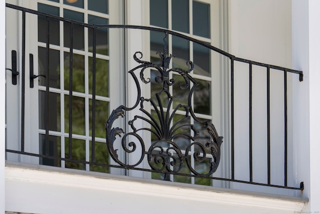 exterior details featuring a notable chandelier
