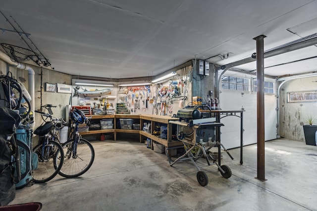 15 Buckingham Ave, Old Saybrook, CT 06475 - garage with a workshop area