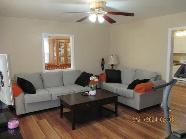 84 Deerfield Ave, Waterbury, CT 06708 - photo 7
