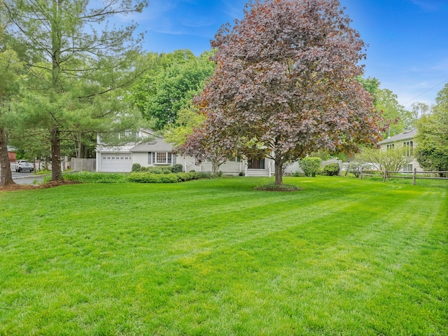 8 Argentine Way, Norwalk, CT 06850 - view of yard featuring a garage
